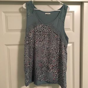 Maurice’s size XL, sleeveless top